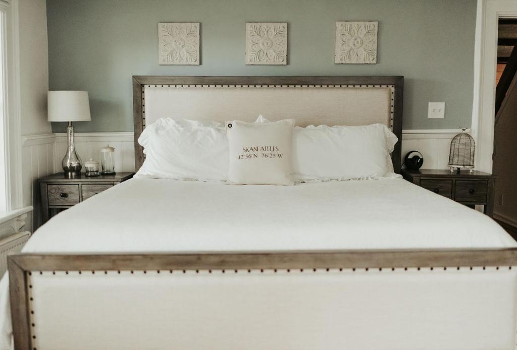 The Bond 1835 Hotel Skaneateles Ngoại thất bức ảnh